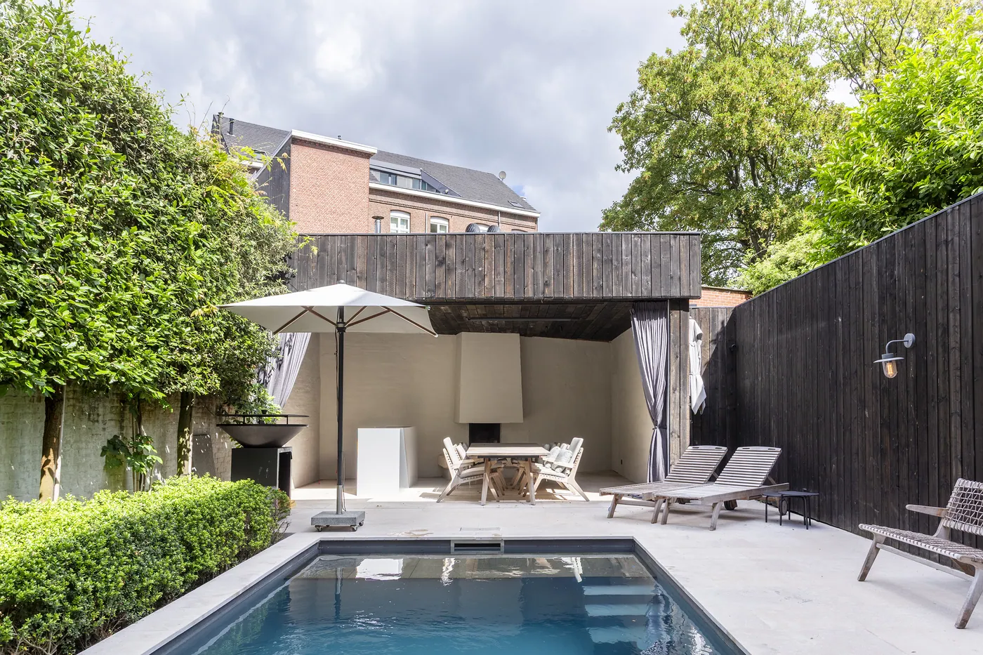 Luxueus gelijkvloers appartement met tuin en zwembad - foto 4
