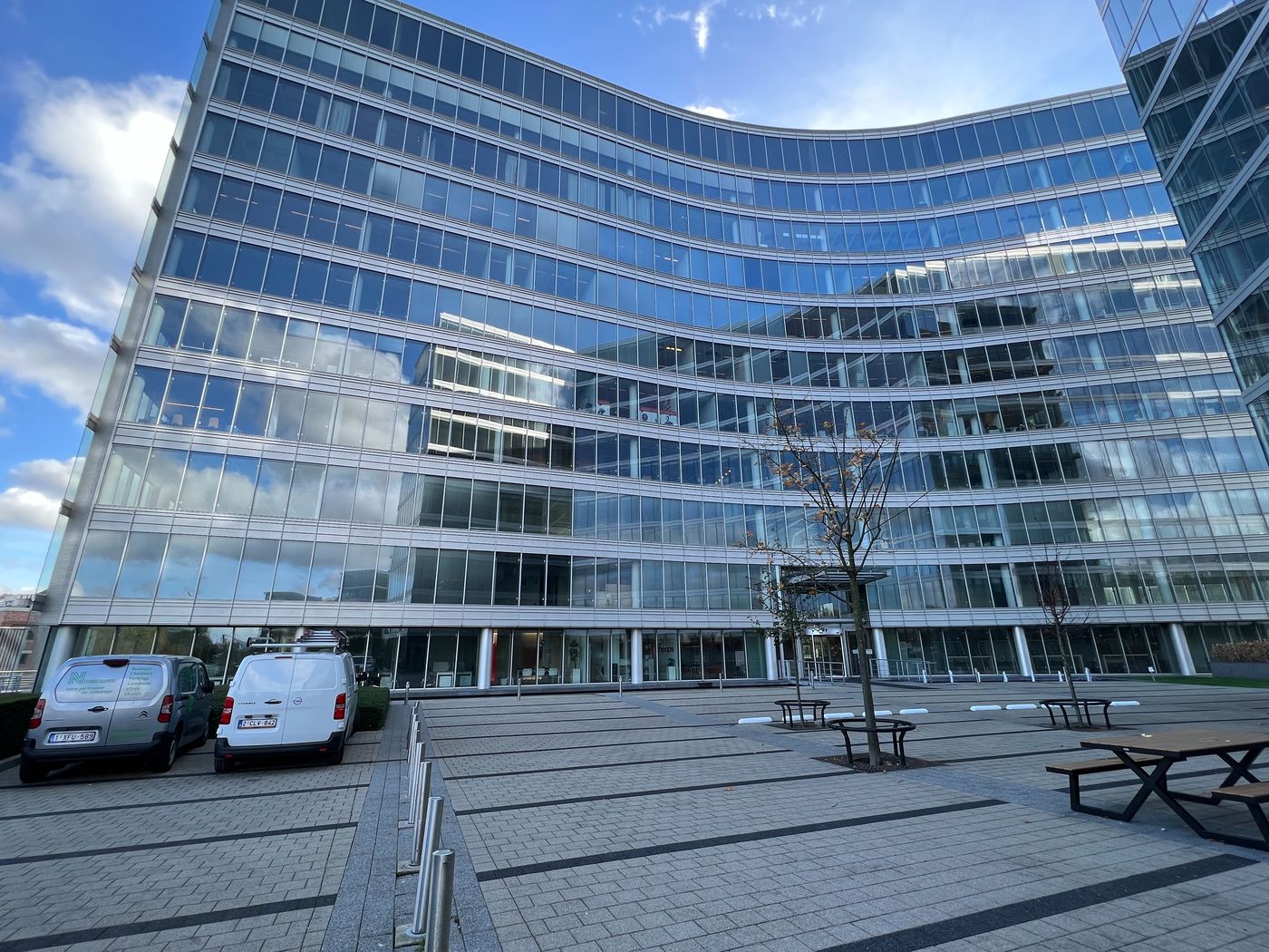 429 m² kwalitatieve kantoorruimte nabij de R0 te Zaventem - photo 1