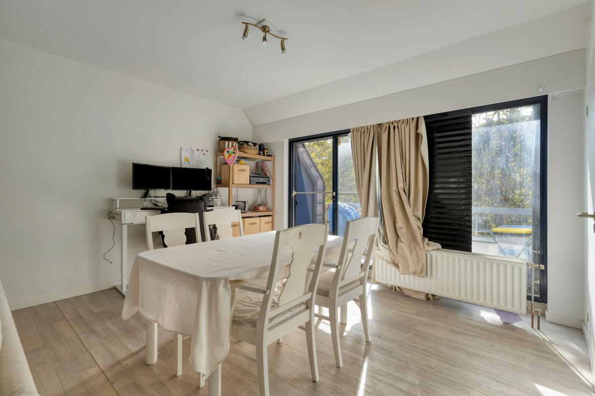 2-slaapkamerappartement met terras en parking in Laken - foto 5