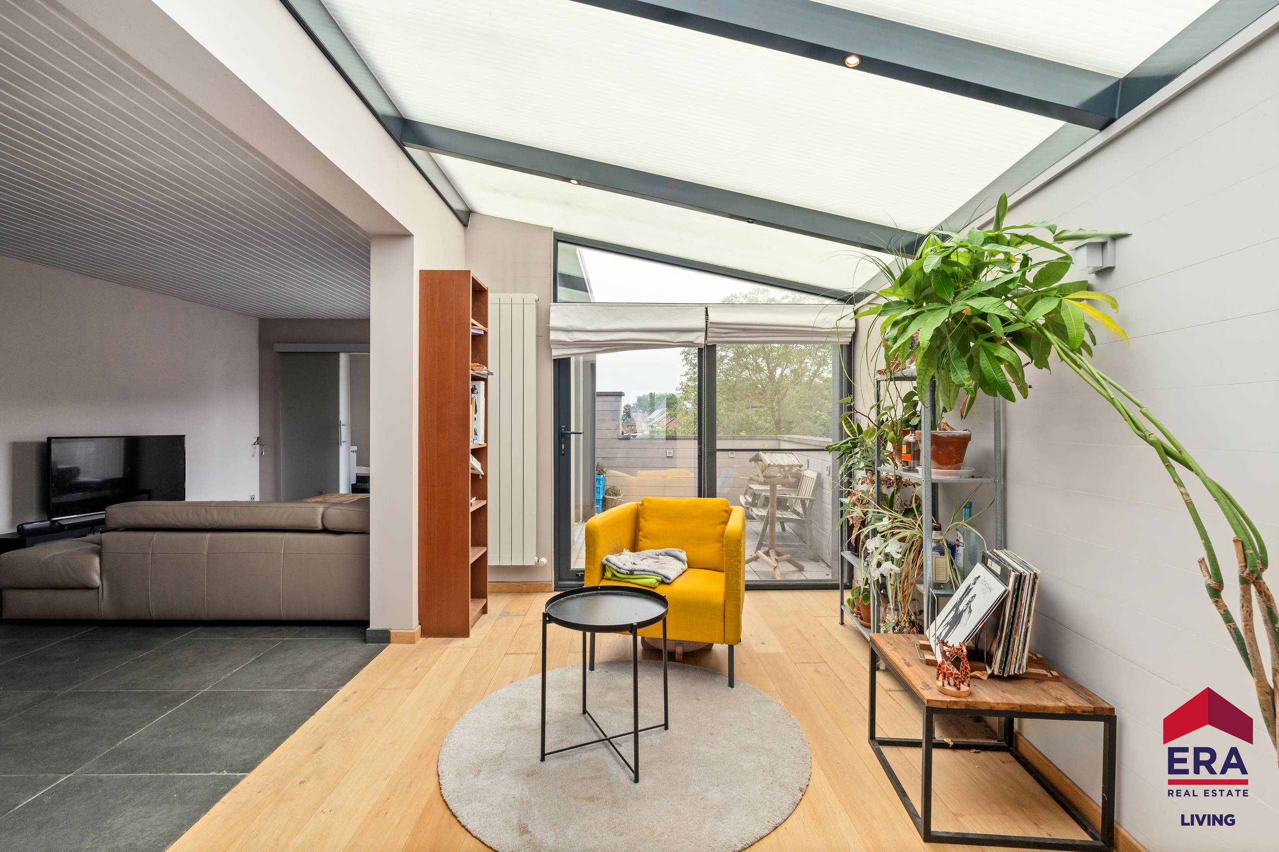Handelszaak met ruime woning (272 m²) in Erembodegem - foto 4