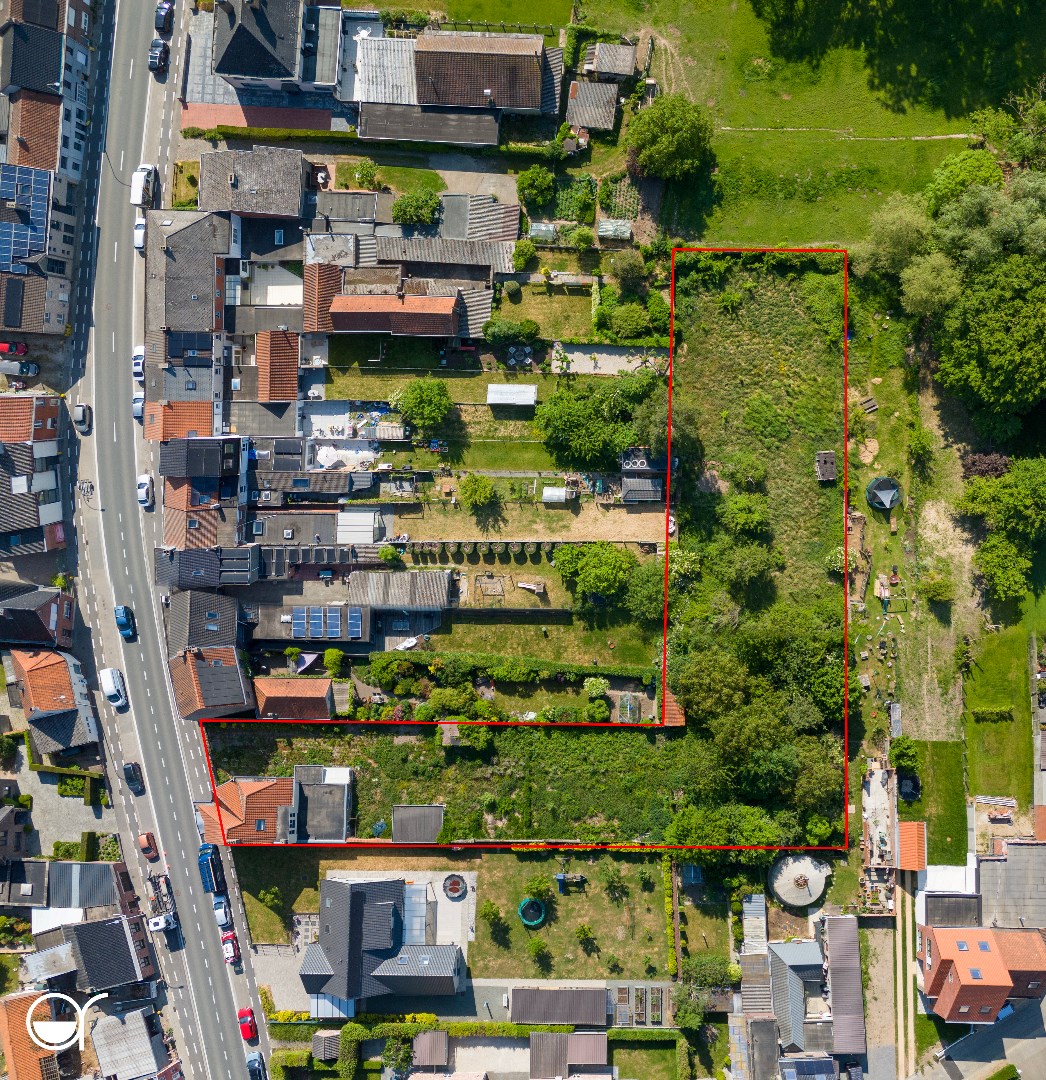 Volledig te renoveren landhuis op 2830m2 - foto 2