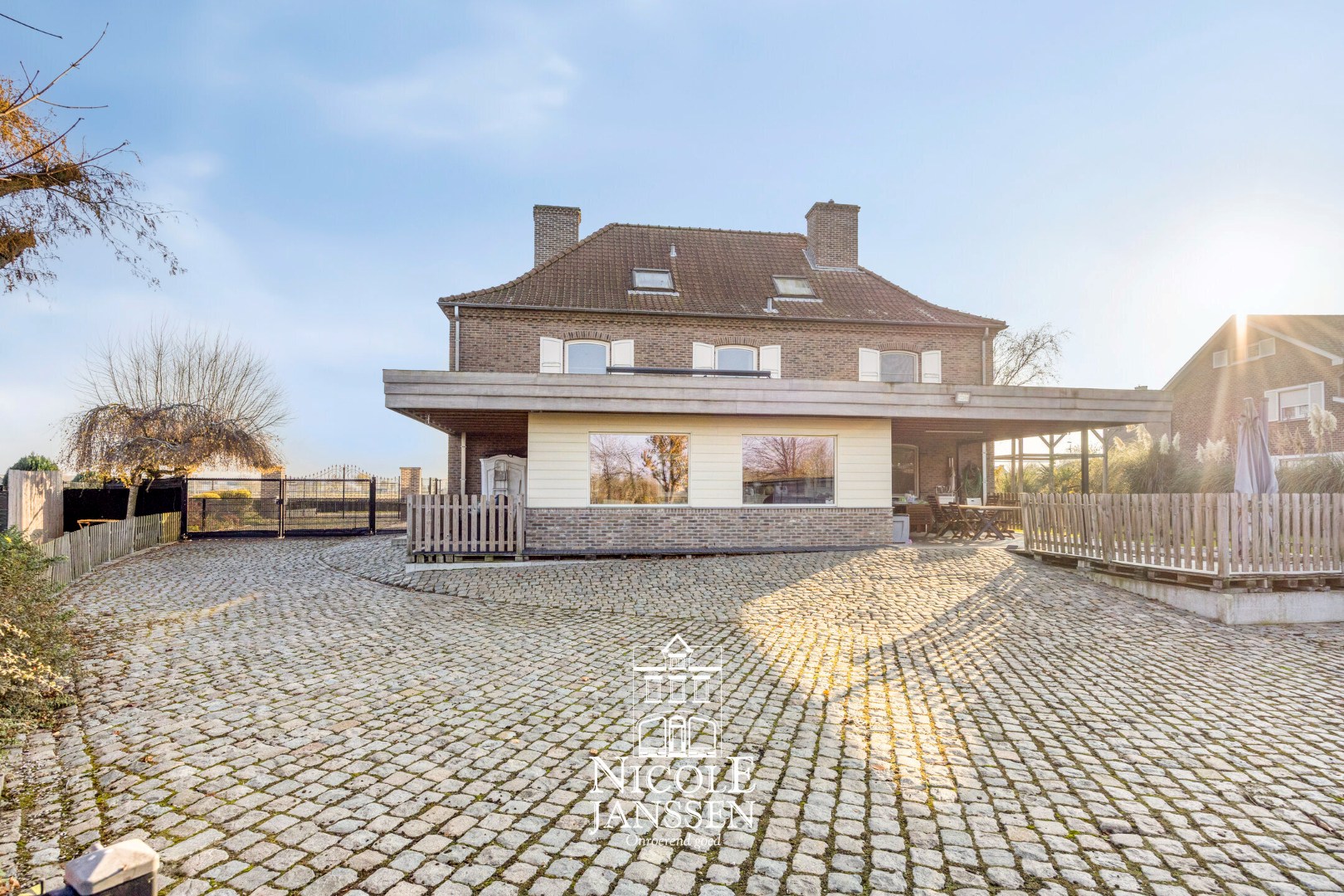 Maison à vendre à Elen avec 5 chambres - photo 2