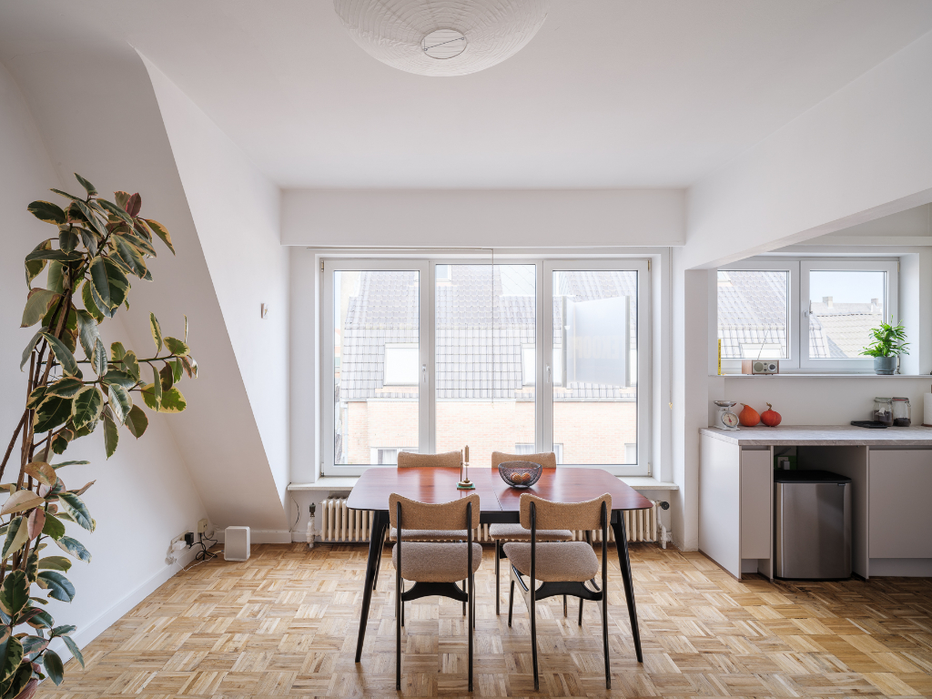 Karaktervol dakappartement met 2 slpk's op een gegeerde centrumlocatie - foto 4