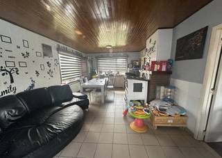 Deze vrijstaande woning is gelegen in een rustige villawijk met diverse voorzieningen in de directe omgeving. De woning is op te frissen wat een...
