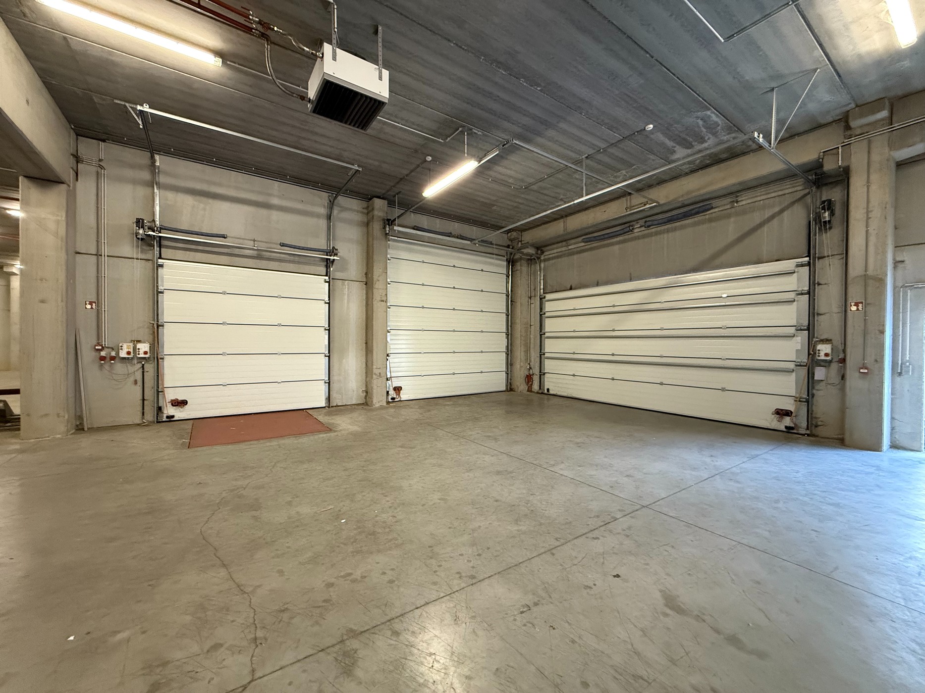 Magazijnruimte 1.810m² met laadkaai in Deinze - foto 5