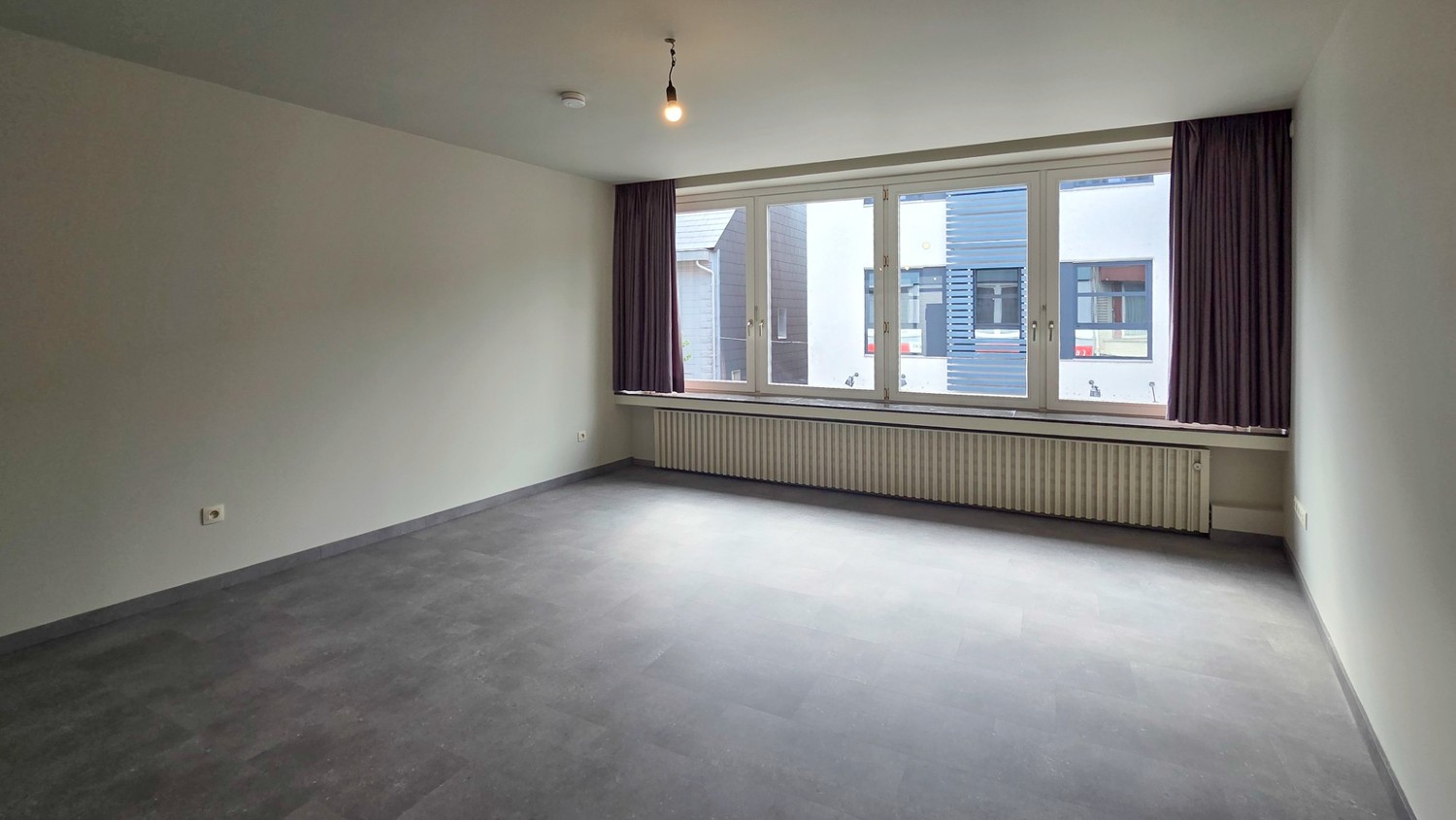 DUPLEX APPARTEMENT MET 2 SLAAPKAMERS EN TERRAS - foto 5