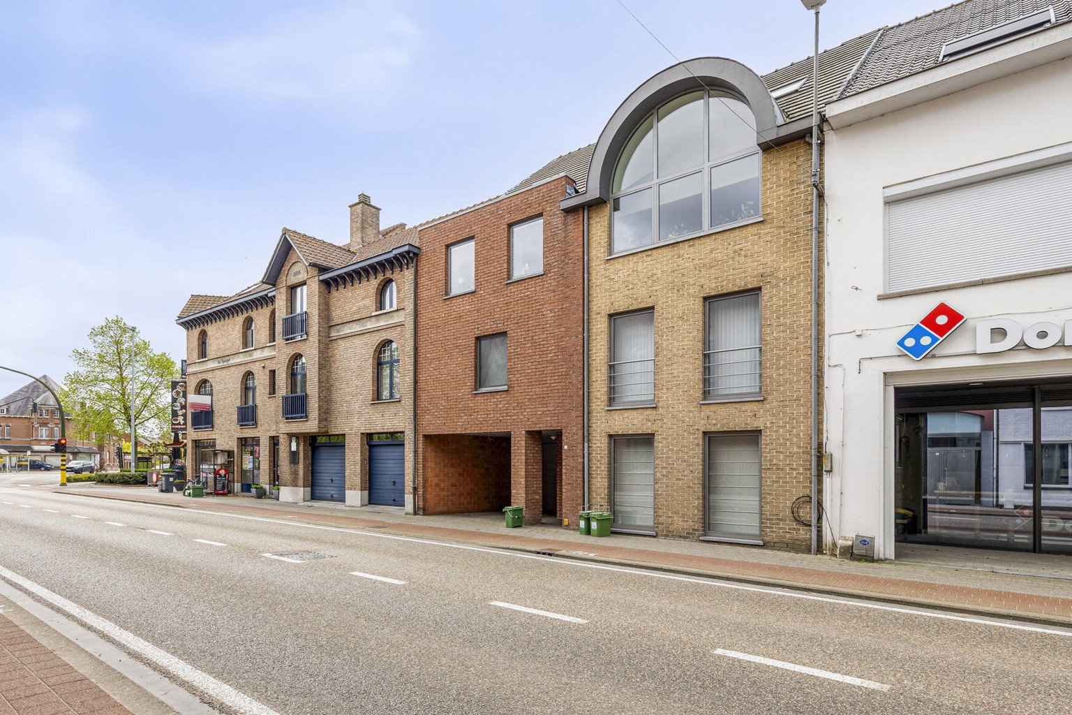 Centraal gelegen 2-slaapkamerappartement met terras te Retie - foto 2