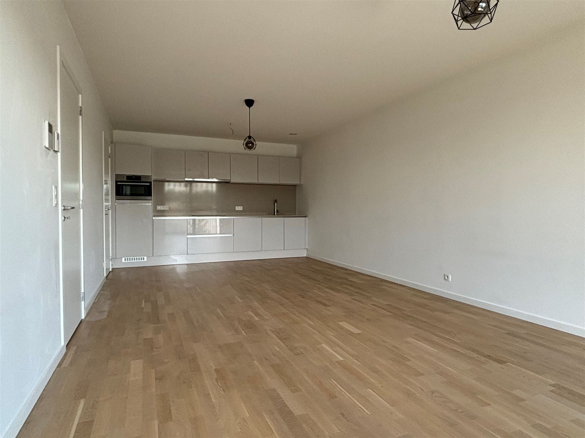 Appartement met 2 slaapkamers en 2 terrassen - foto 3
