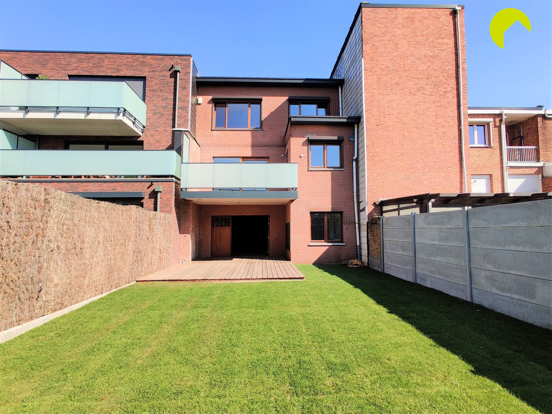 Ruime bel-étage woning met 4 slpk en grote zuid-tuin! - foto 2