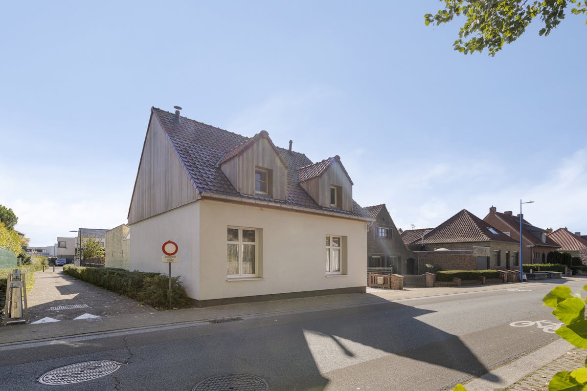 Gerenoveerde woning tegenover de Hoge Blekker duinen - foto 2