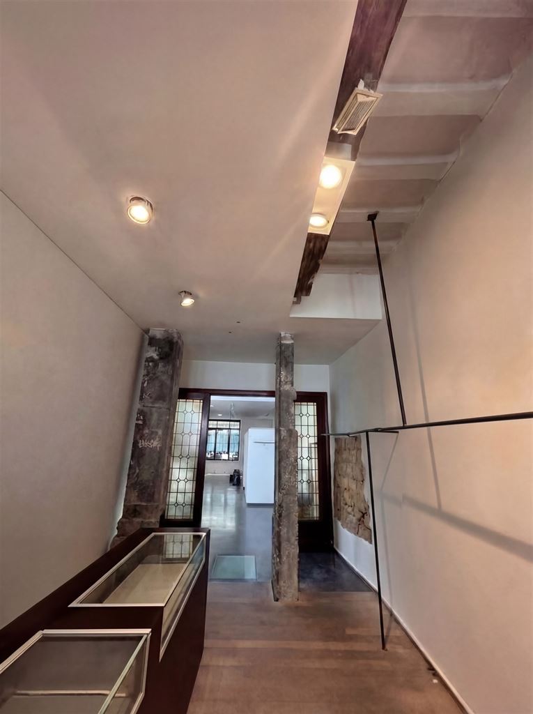 Commercial à louer à Maaseik avec 3 chambres - photo 5