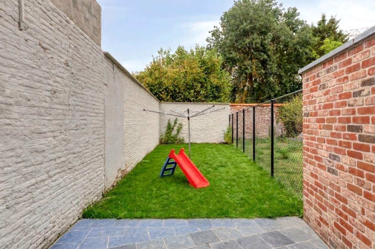 Ruime, volledig instapklare woning in het centrum van Ledegem - foto 2