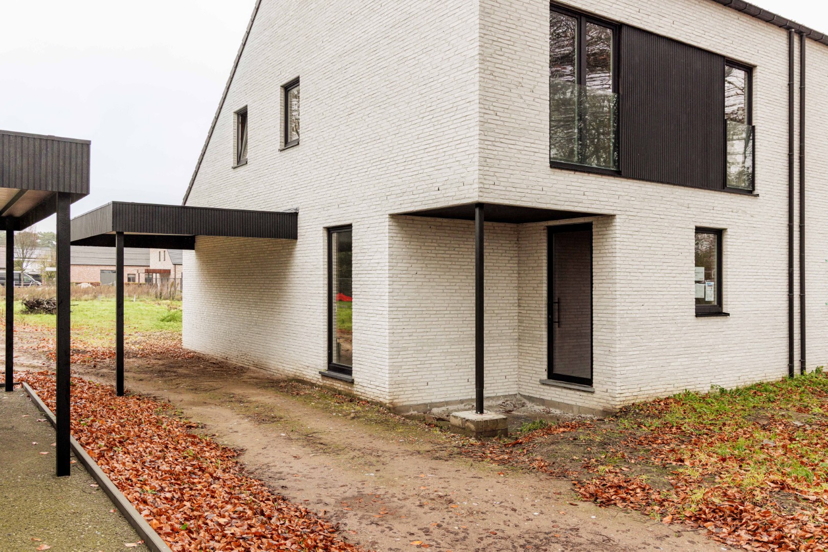 Energiezuinige halfopen bebouwing met ruime tuin - foto 5