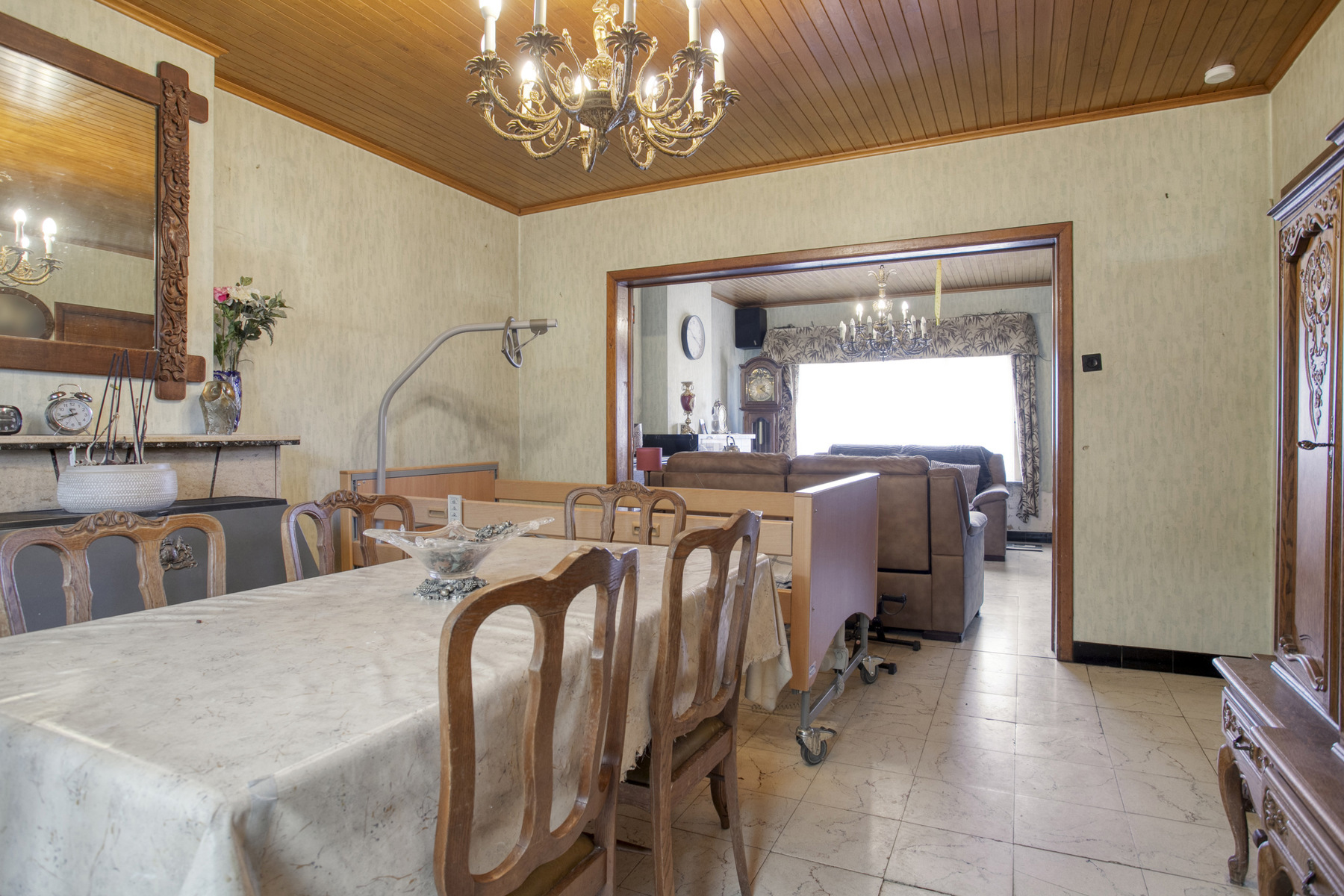 Renovatieproject met 3 slaapkamers en een prachtig uitzicht - foto 3