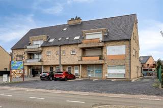 A VENDRE : Local commercial multifonctionnel bien situé à Houthalen-Est ! Découvrez ce local commercial bien aménagé sur la route de Zwartberg à...