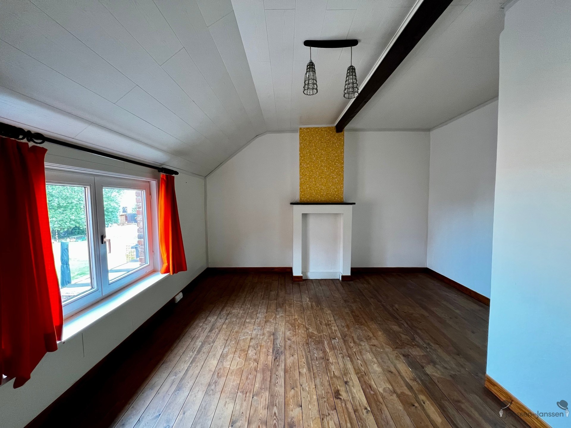 Te renoveren rijwoning met tuin - foto 5