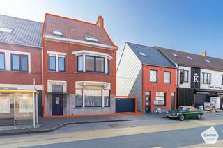 U kunt een BOD uitbrengen op deze woning, rekening houdend met de AANVANGSPRIJS van € 339.000,00 , elk hoger BOD wordt voorgelegd aan de eigenaars...