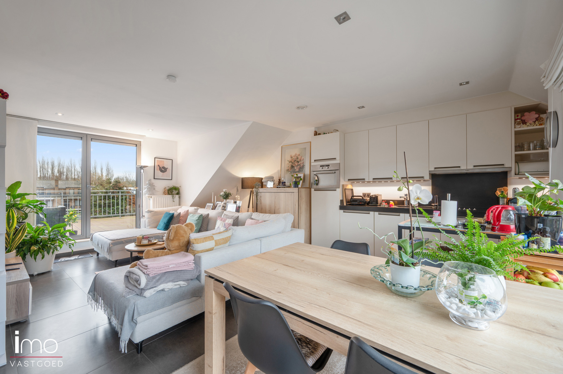 Dakappartement met 2 slaapkamers + garage - foto 4