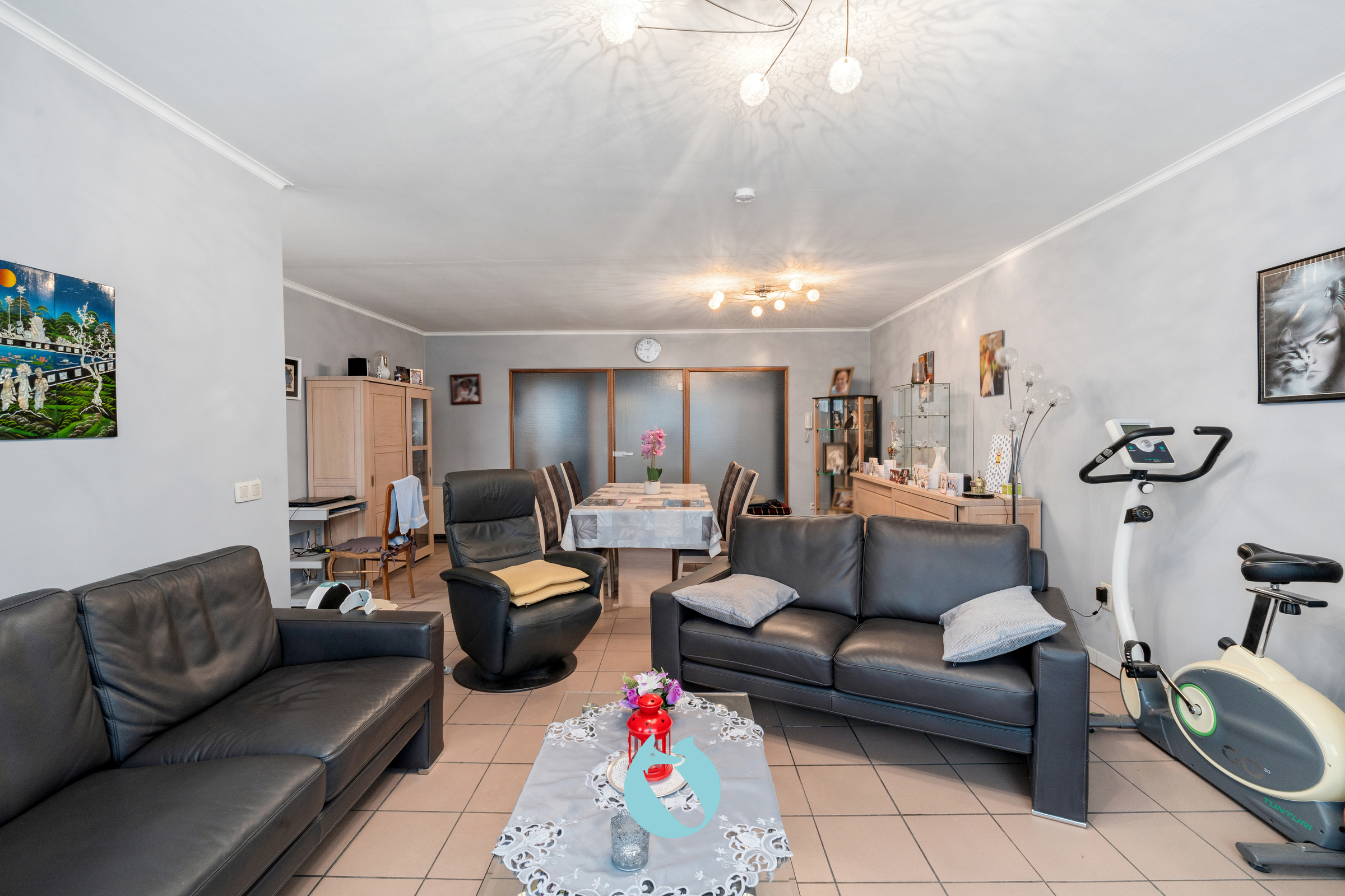 Appartement met 2 slpks, terras en garage - foto 2