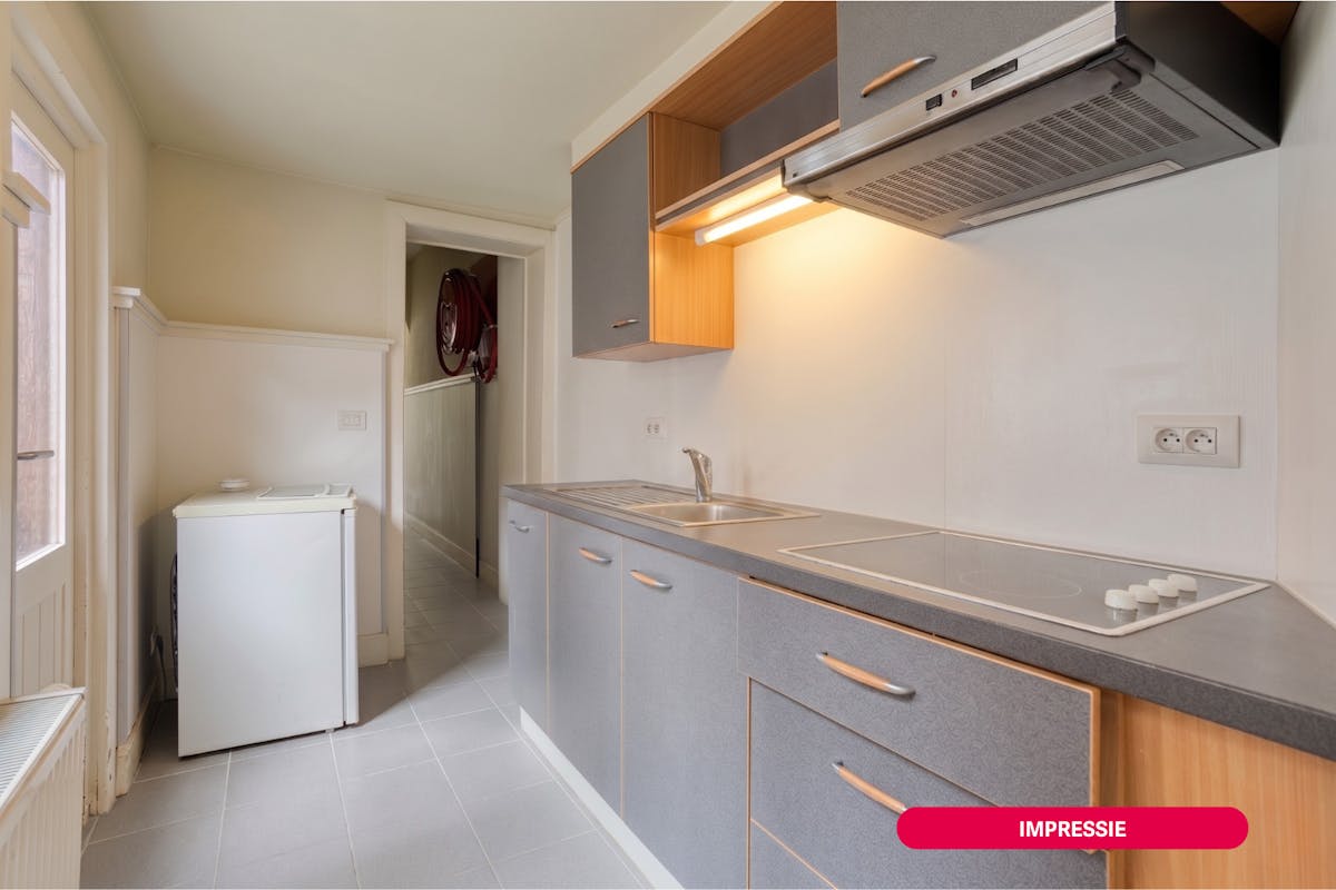 Charming house to renovate in Bruges near the station - photo 3