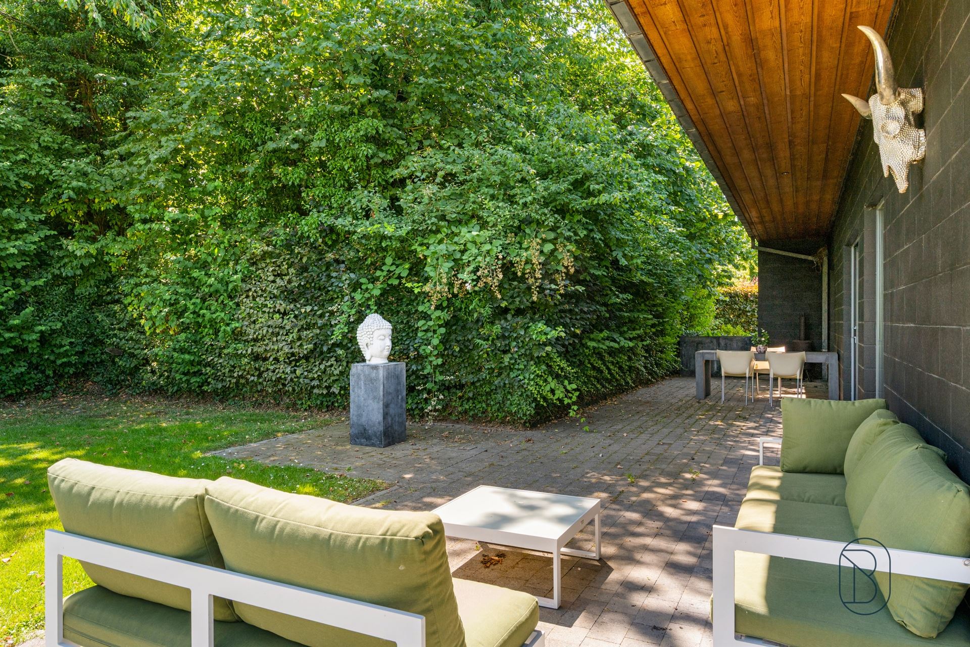 Kortrijk: spacious home, 230 m², 3 bedrooms, 1 bathroom, 500 m - photo 4
