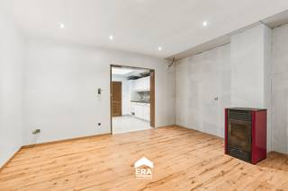 Woning met potentieel op toplocatie in Eeklo 🌿Op zoek naar een woning die je volledig naar eigen smaak kan afwerken, én dat op een leuke en...