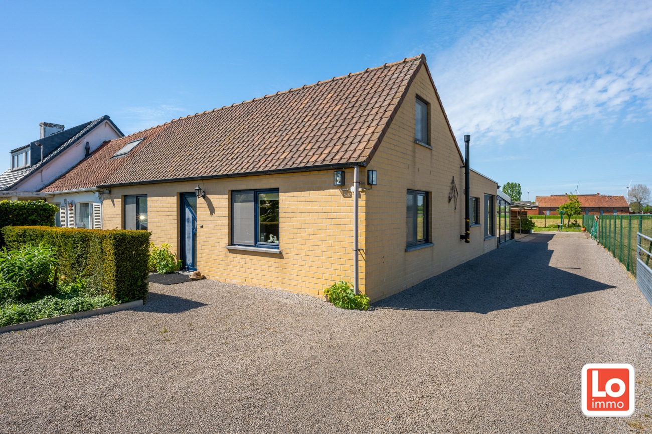 House for sale in Lochristi with 3 bedrooms - photo 2