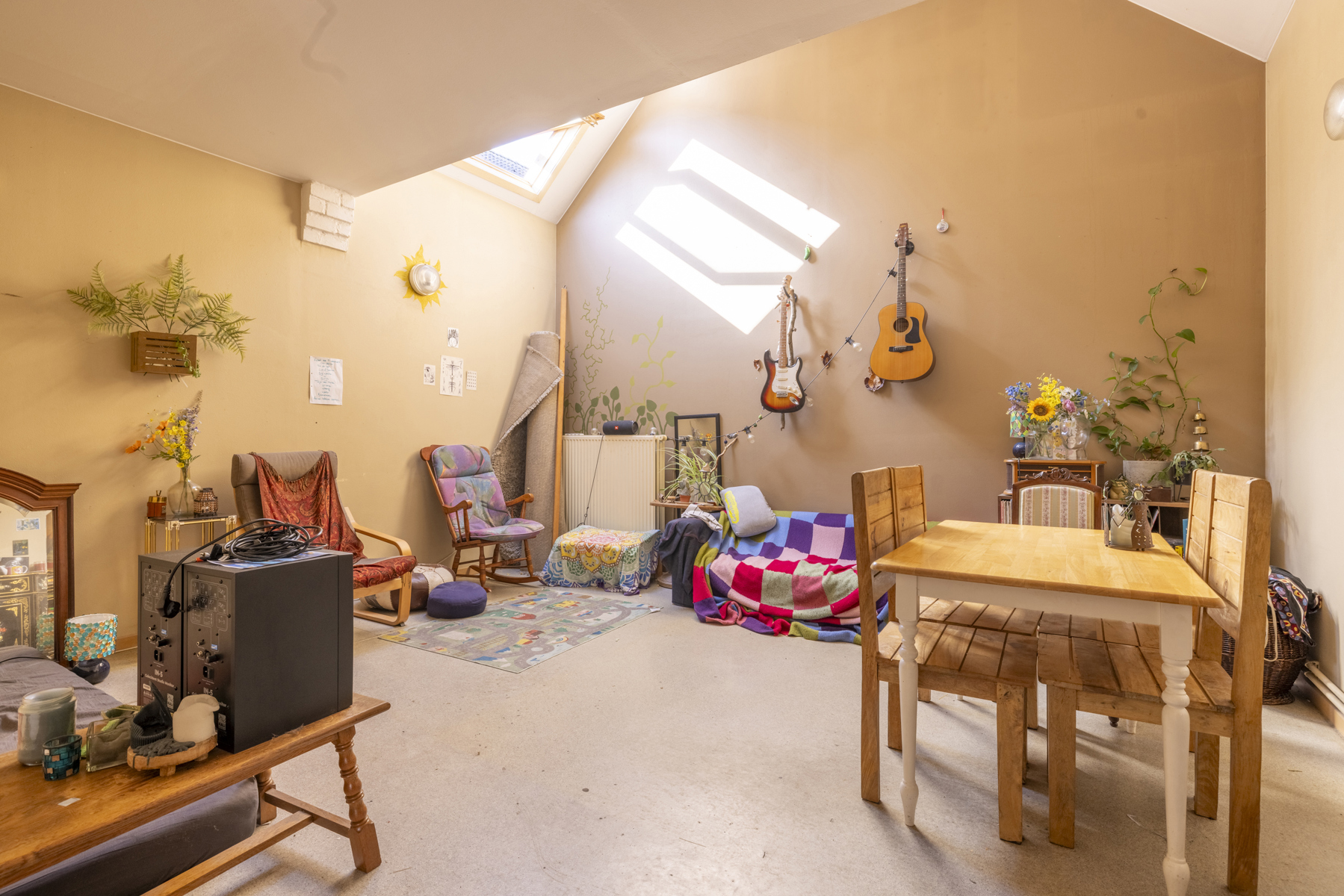 Ruime woning met 4 slpks, hobbyruimte en fietsgarage in Gent - foto 2
