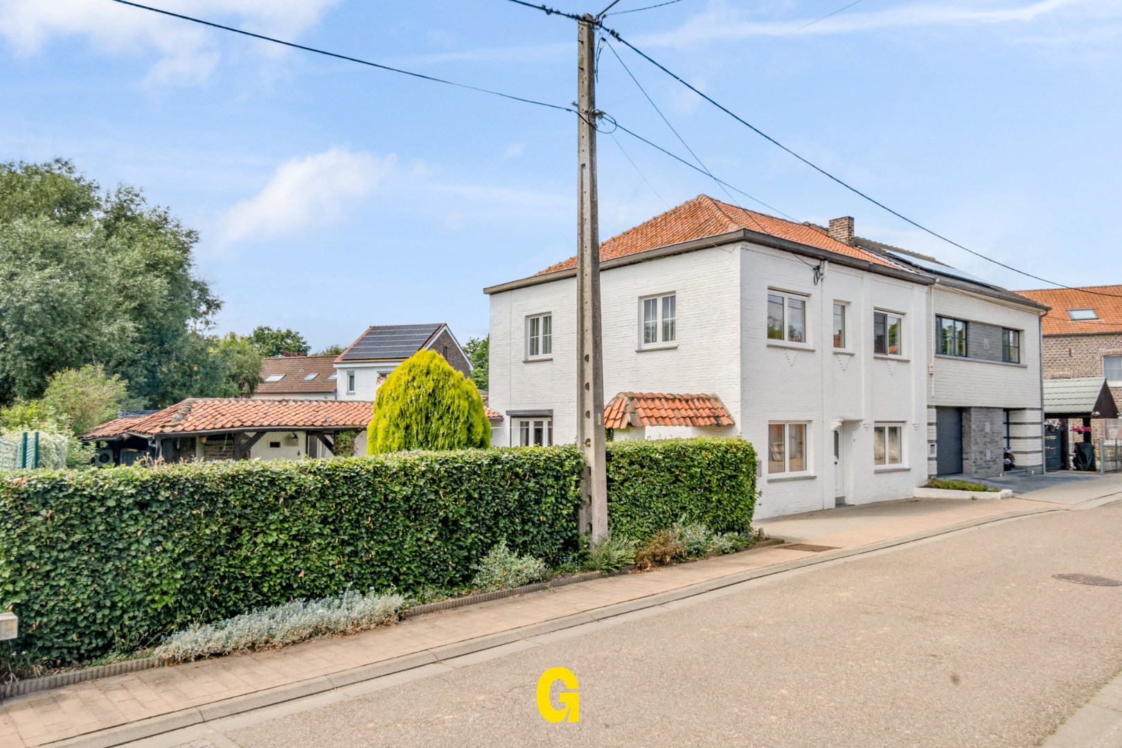 Te renoveren woning met veel karakter en leuke tuin te Lauw, op 3a 96ca - foto 4