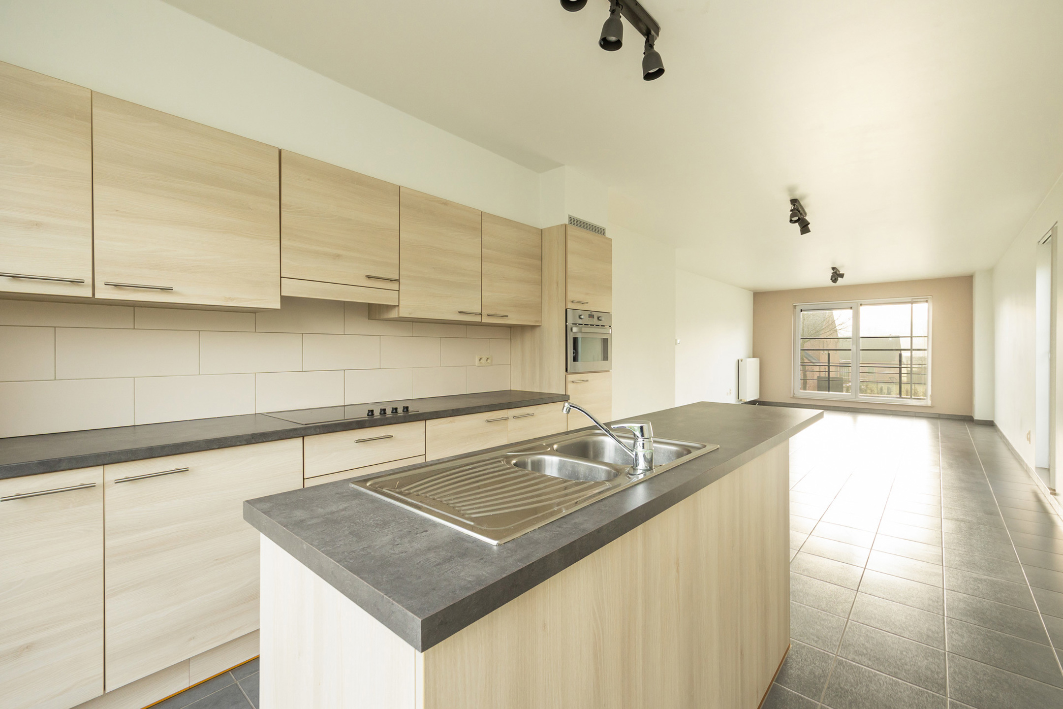 Appartement te koop in Houthalen-Helchteren met 2 slaapkamers - foto 3