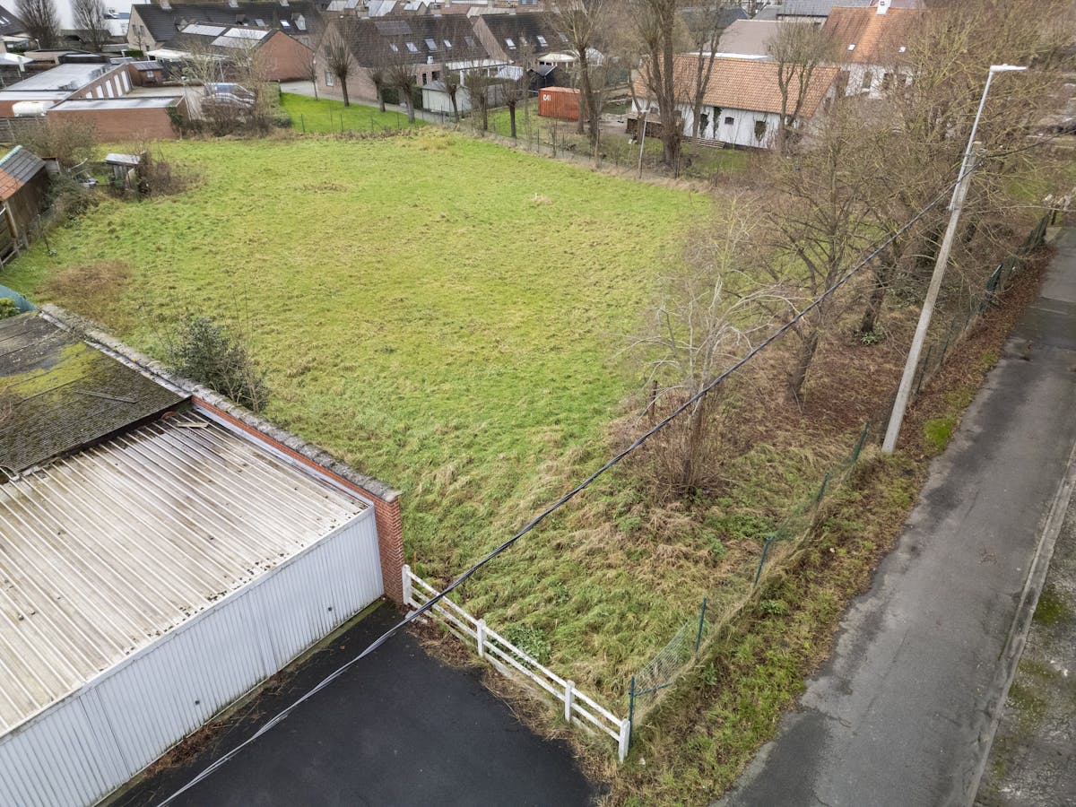 Bouwgrond (2.319 m²) te koop op een centrale locatie te Gullegem - foto 5