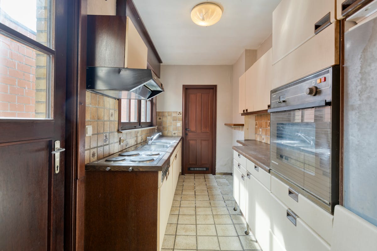 Woning met 3 slaapkamers en zuidgerichte tuin te koop. - foto 4