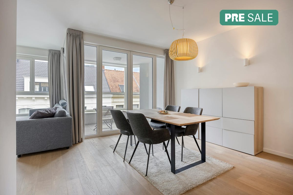 Recent appartement met twee slaapkamers en terras te koop in Berchem - foto 4