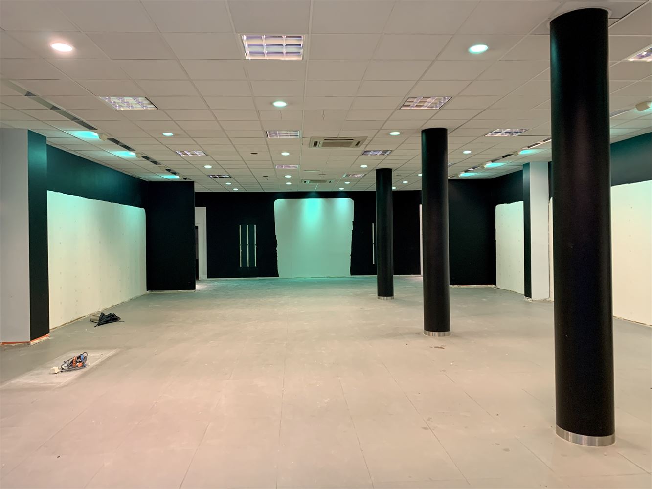 MODERN COMMERCIEEL GELIJKVLOERS - foto 3