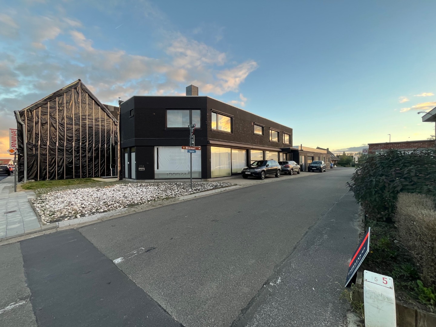 Instapklaar hoekappartement te huur in het centrum van Knesselare - foto 1