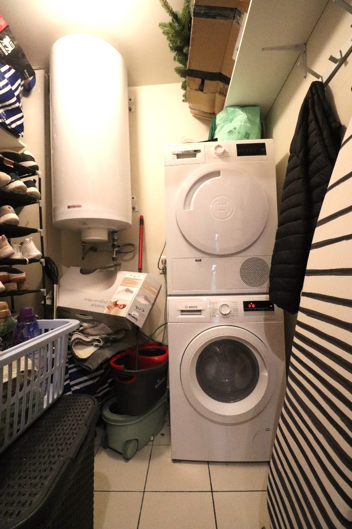 Gelijkvloers appartement met twee slaapkamers, gemeenschappelijke tuin en garage te huur in Elversele - foto 5