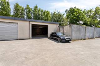 Commercial à vendre à Schoten