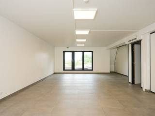 Deze moderne kantoorruimtes (85 m² - 778 m²) bevinden zich op het gelijkvloers, de eerste en tweede verdieping van een uitstekend...