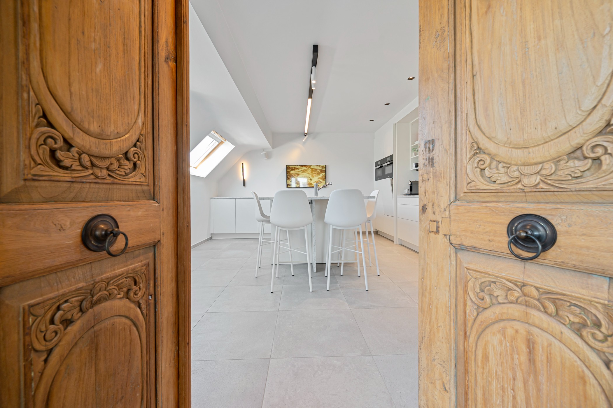 Penthouse met garage en fenomenaal uitzicht te koop! - foto 1