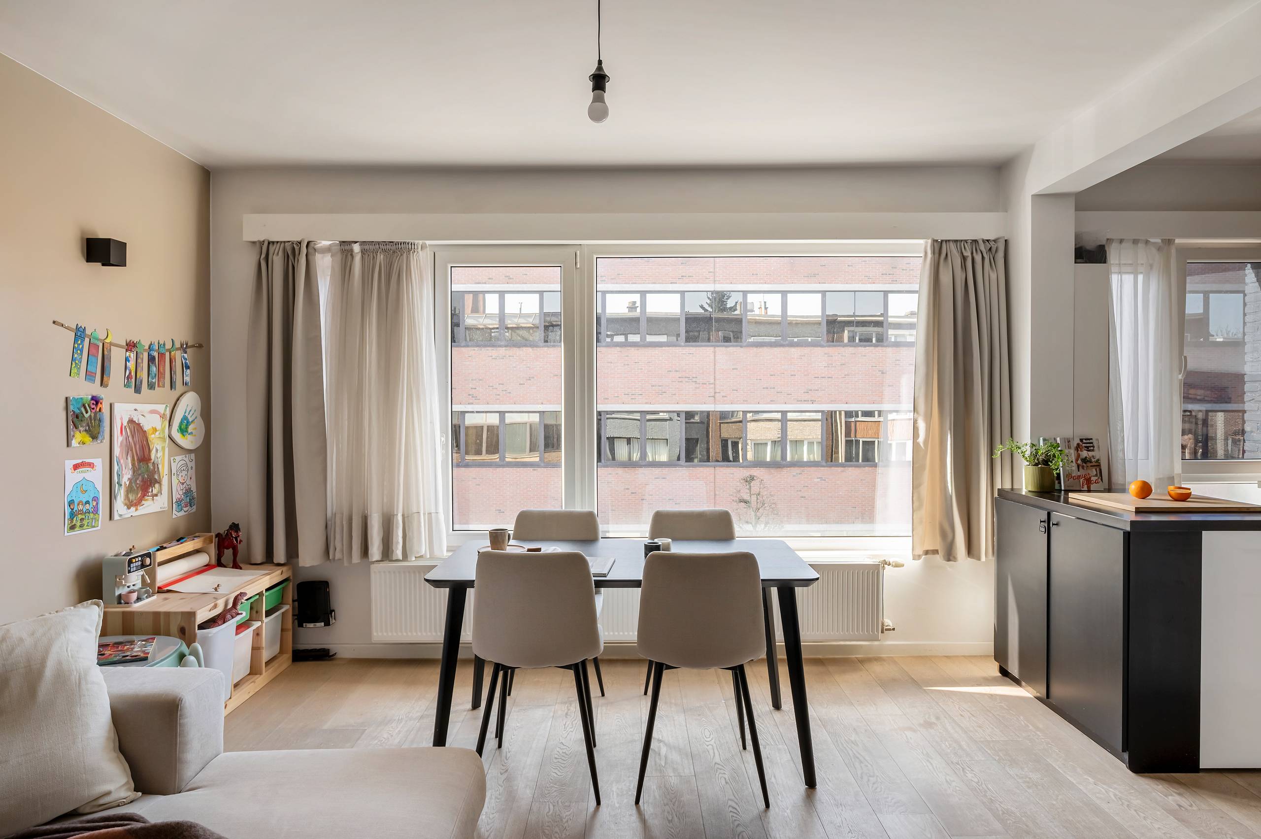 Tweeslaapkamerappartement met terras in boeiend Borgerhout - foto 2