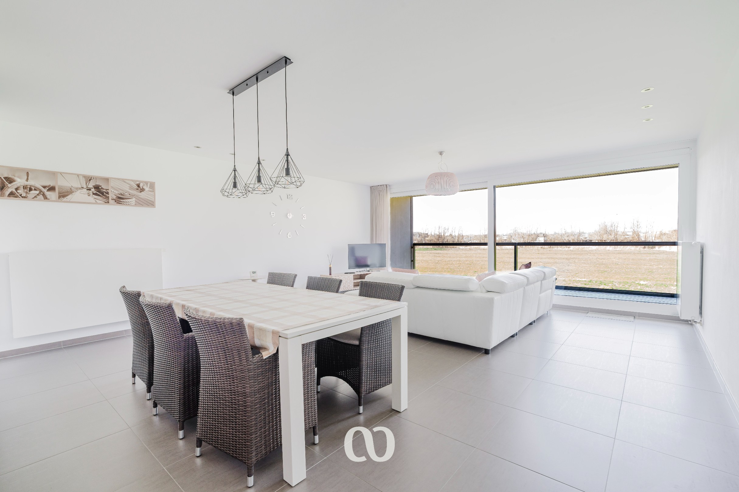 Appartement en duplex prêt à emménager avec terrasse, grenier et magnifique vue. - photo 3