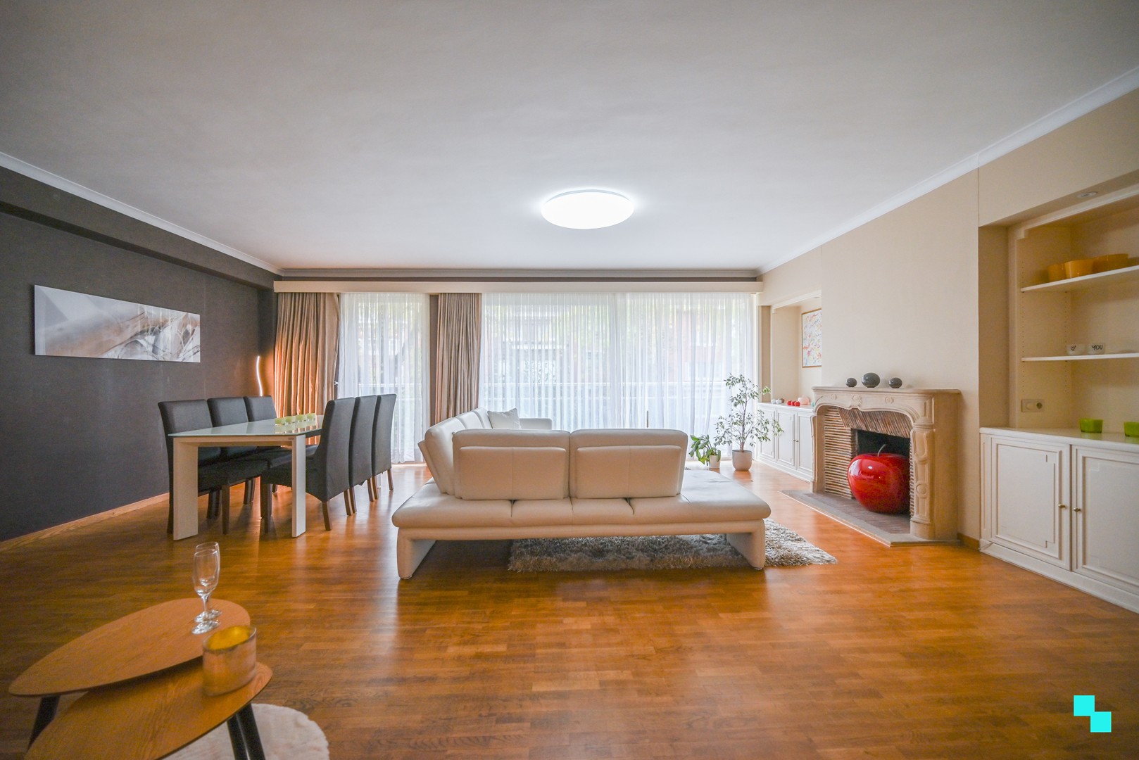 Ruim en praktisch appartement in residentiële laan in Kortrijk! - foto 3