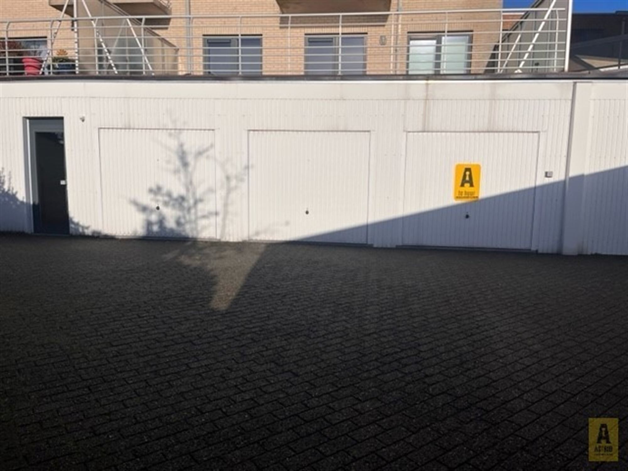 Garage à louer à Bredene - photo 2