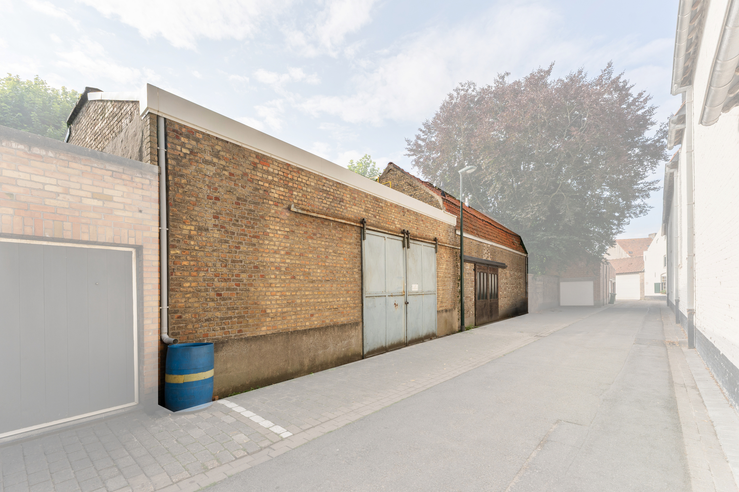 Loods te koop in hartje Diksmuide - foto 1