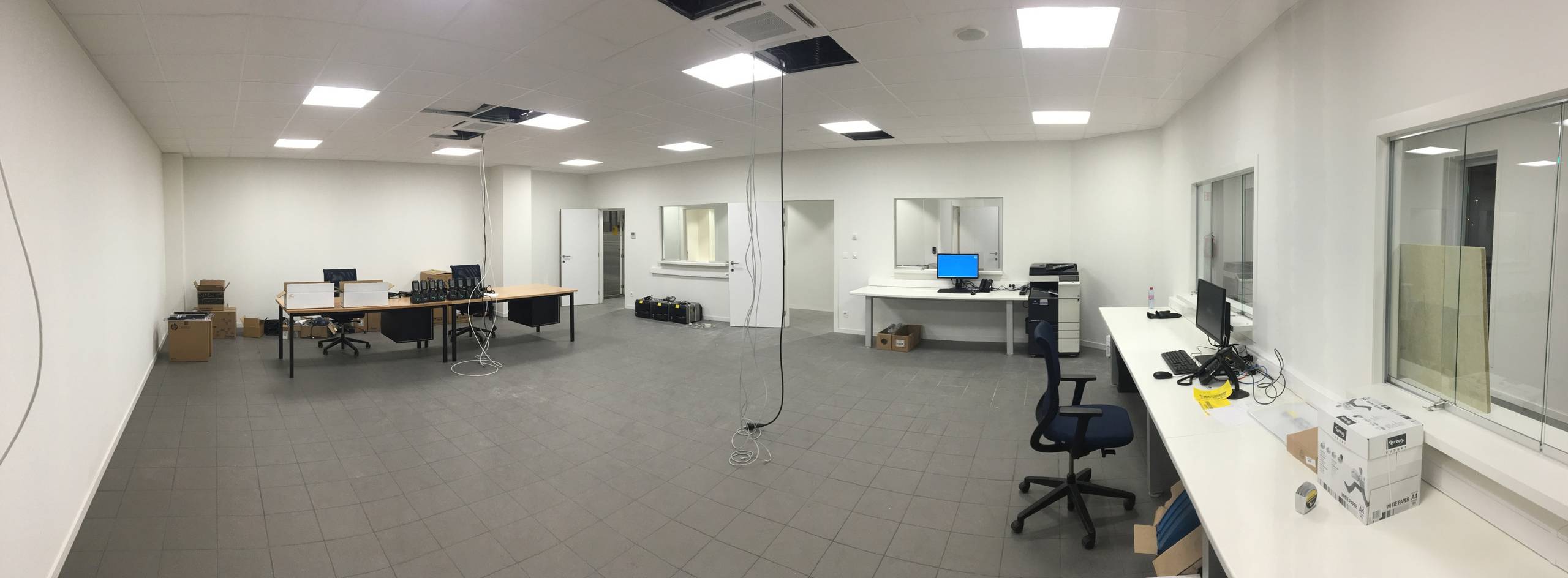 Commercial for rent in Beveren - photo 3