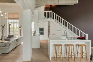 Prachtige duplex met industriële look, kwalitatieve afwerking en onderhoudsvriendelijke tuinAlgemeen:- Energiezuinige loft met EPC A- Bewoonbare...