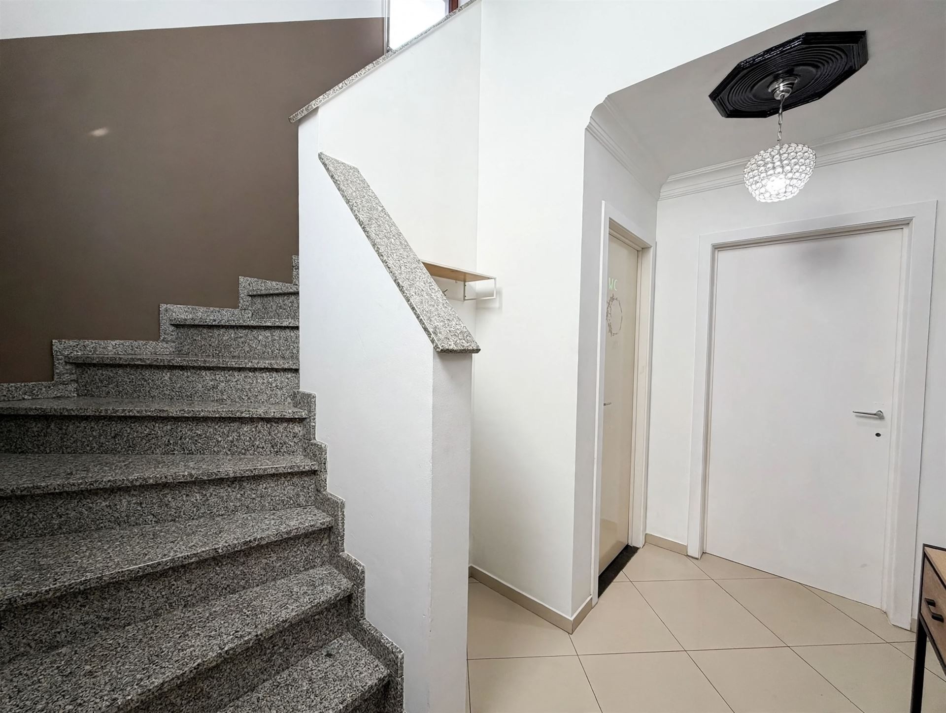 Vrijstaand wonen met 3 slaapkamers, een gezellige tuin en een royaal overdekt terras! - foto 5