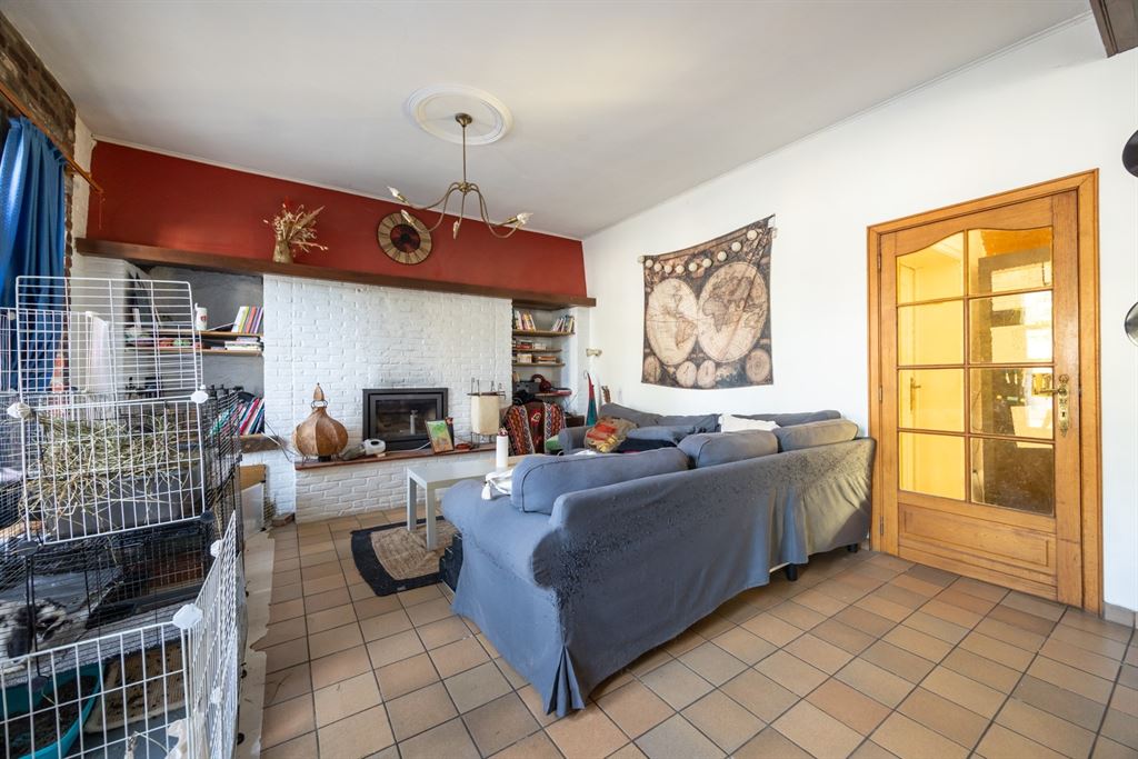 Ruime op te frissen woning met groene tuin! - foto 4