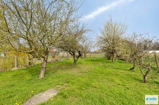 PRICE FROM 360.000 EUROS. ERPS-KWERPS This character property combines charm and potential and forms the ideal basis for a bespoke...
