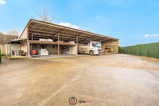 DEZE VEELZIJDIGE BEDRIJFSRUIMTE MET KANTOOR EN LOODS TE KOOP IS GELEGEN LANGS DE MAASTRICHTERSTEENWEG IN BILZEN.Dankzij de centrale ligging en de...